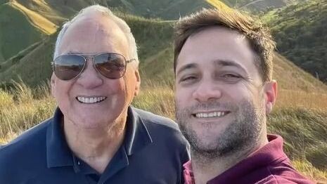 Pai e filho são identificados como vítimas de acidente aéreo no RJ